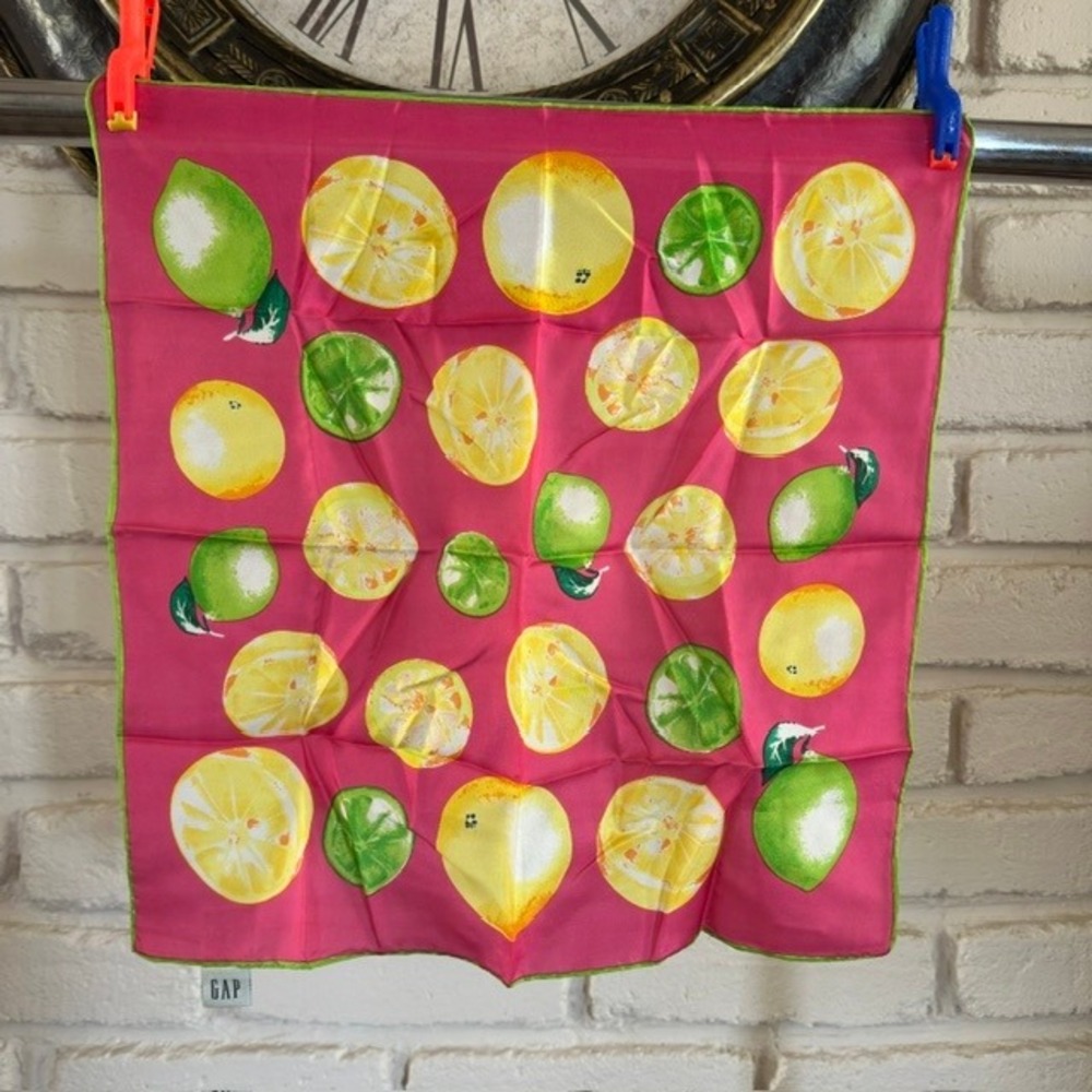 Gap Silk Square Scarf Y2K Pink Lemon Lime Citrus Fruit Motif